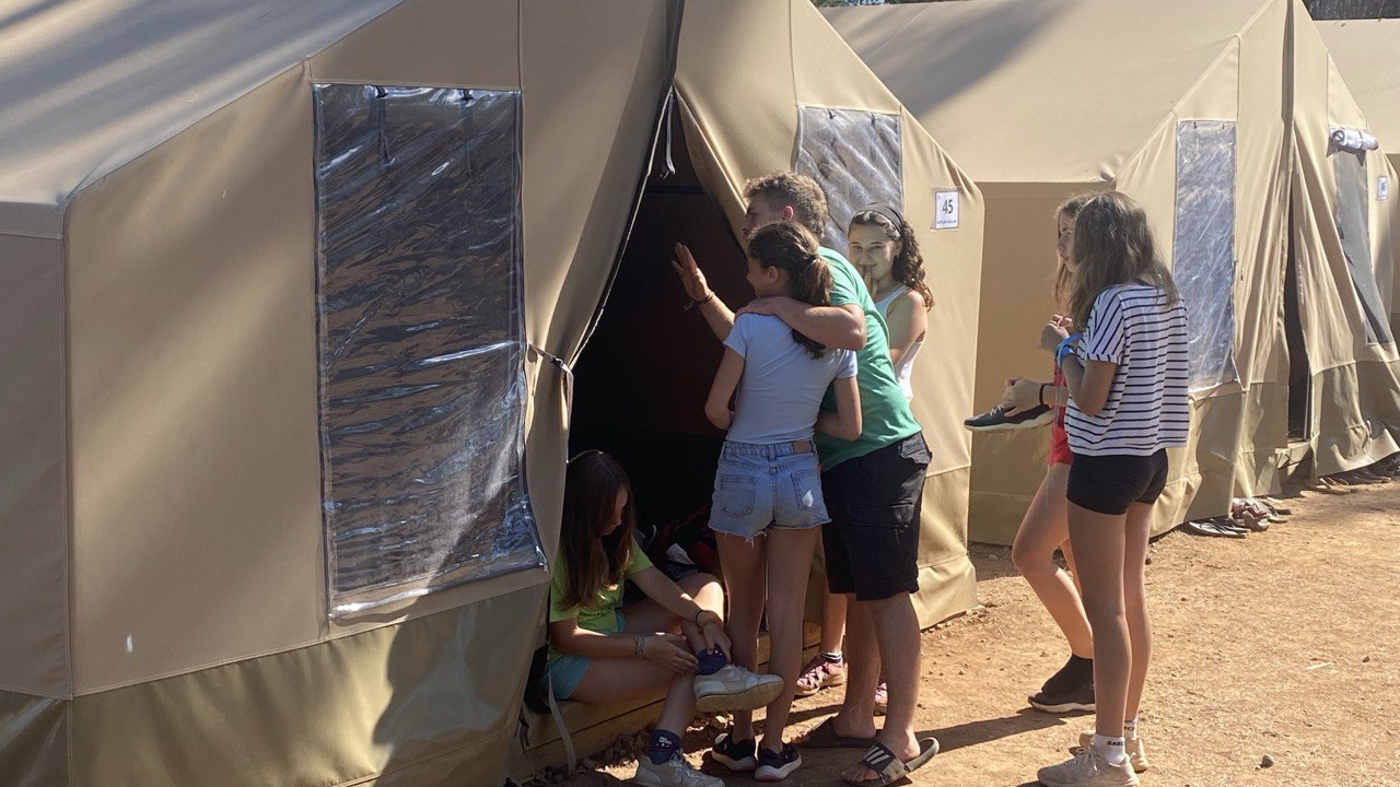 Campaments d'estiu a la Victòria del Consell de Mallorca.